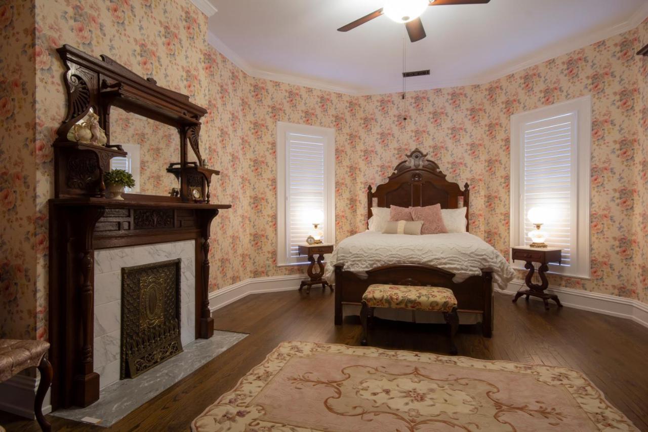 Belle Louise Historic Bed & Breakfast Педука Екстер'єр фото