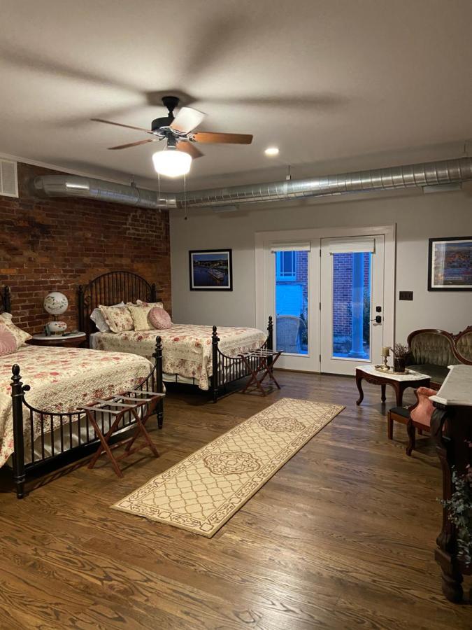 Belle Louise Historic Bed & Breakfast Педука Екстер'єр фото