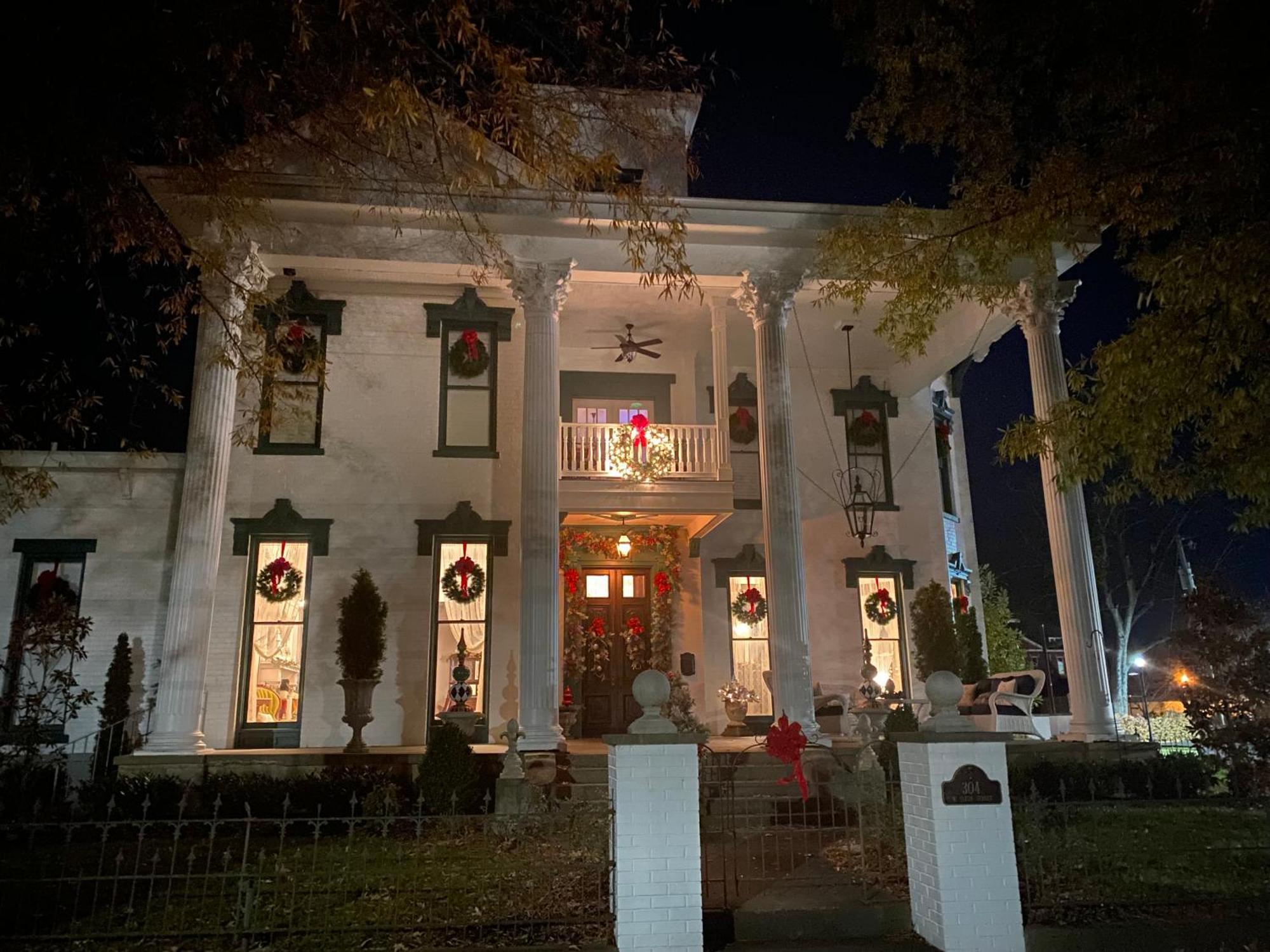 Belle Louise Historic Bed & Breakfast Педука Екстер'єр фото